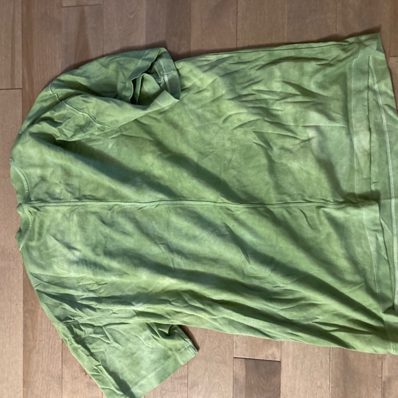 Aritzia oversize shirt new - Picture 3 of 3